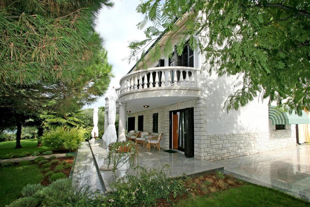 Apartments Bella Vista Umag Exterior photo